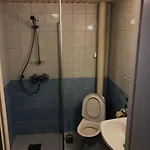 Salonkylaen Koulu *