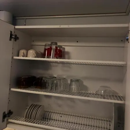 Salonkylaen Koulu 公寓